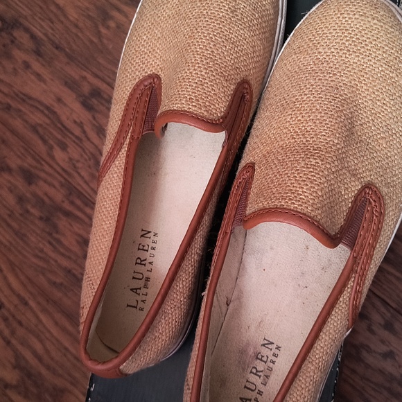 Lauren Ralph Lauren slip on shoes - Picture 3 of 4